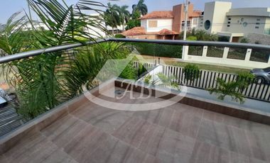 CASA EN VENTA URBANIZACIÓN SEVILLA | 1190