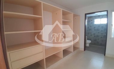 CASA EN VENTA URBANIZACIÓN SEVILLA | 1190