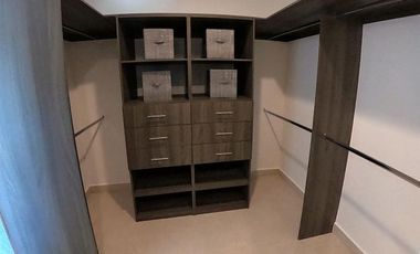 AIR 26-778 Casa en Venta. Zona Zibata. Excelentes amenidades.