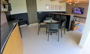 AIR 26-778 Casa en Venta. Zona Zibata. Excelentes amenidades.