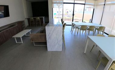 AIR 26-778 Casa en Venta. Zona Zibata. Excelentes amenidades.