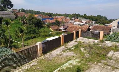 Tanah Perkebunan Bonus Bangunan Tua Cihanjuang Atas Parongpong Bandung Barat