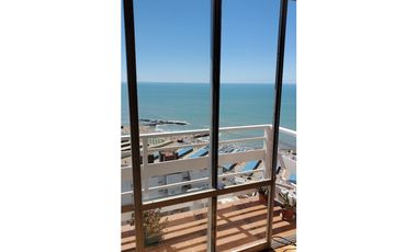 VENDO DEPARTAMENTO (5) Ambientes más Escritorio y COCHERA FIJA - vista al MAR