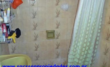 V620 Ituzaingo casa multifamiliar 6 amb.