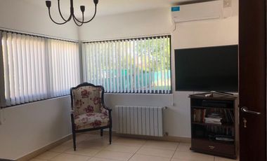 ALQUILO CASA CATEGORIA AMOBLADO BARRIO PRIVADO  Z SUR LOS MIMBRES