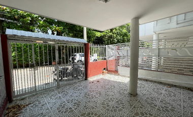 casa en arriendo en av. libertadores. Cod A5599