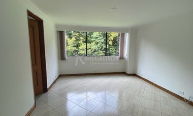 apartamento en arriendo en el castillo. Cod A776131