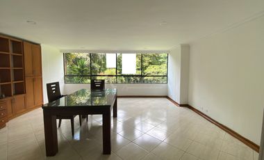 apartamento en arriendo en el castillo. Cod A776131