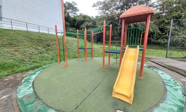 apartamento en arriendo en arboleda campestre yarumo piso 5 sin ascensor. Cod A13678