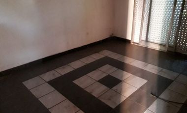 Casa PH en venta en Moron Sur
