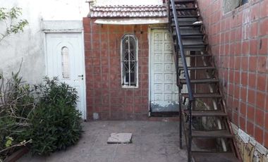 Casa PH en venta en Moron Sur
