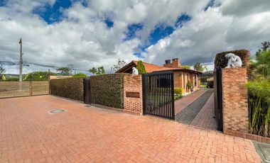 casa en venta en canelón. Cod V5101