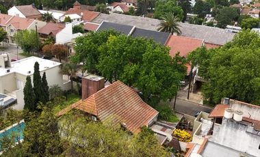 EXCELENTE DTO. 8°PISO- EN VILLA BALLESTER - 3 AMBIENTES, EXPENSAS ECONÓMICA