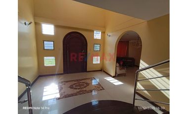Magnífica Casa En Alquiler - Área 1200 M2, La Victoria, Chiclayo  🏠