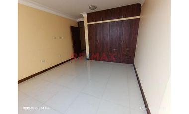 Magnífica Casa En Alquiler - Área 1200 M2, La Victoria, Chiclayo  🏠