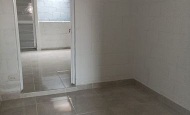 casa en arriendo en la victoria. Cod A4971