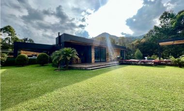 Casa campestre en El Retiro - Antioquia