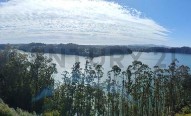 EXCLUSIVO DEPARTAMENTO EN PENÍNSULA DE ANDALUÉ .