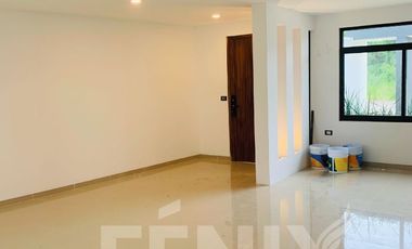 Casa en venta en Las Ánimas - Diseño exclusivo