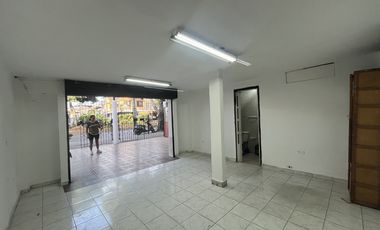local en arriendo en la esmeralda. Cod A3709