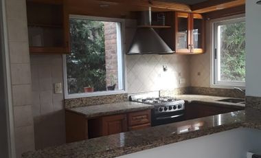 Chalet en venta en La Reja