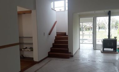 Chalet en venta en La Reja
