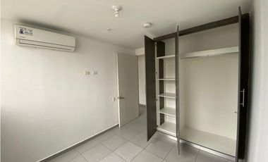 APARTAMENTO 3 REC TUMBA MUERTO –  PH AVIÑON TOWER - GANGA