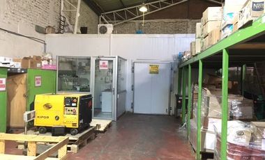 Local Comercial en Venta en Calle Bueras 350