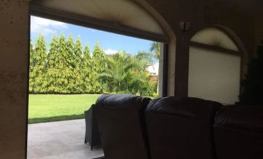 Casa en costa sur amoblada con acabados de lujo (AA)