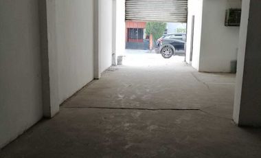 BODEGA EN VENTA EN VALLE DE SANTA LUCÍA CON OFICINA