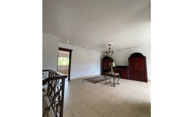 Se vende o se Alquila  casa en Costa del Este