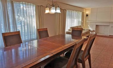 Casa en venta de 4 dorm. en Viña del Mar