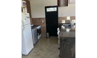 ALQUILER TEMPORARIO CASA EN TANTI CON PILETA