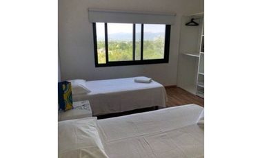 ALQUILER TEMPORARIO CASA EN TANTI CON PILETA