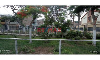 Vendo Casa en San Juan de Miraflores
En Zona 