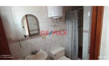 Vendo Casa en San Juan de Miraflores
En Zona 