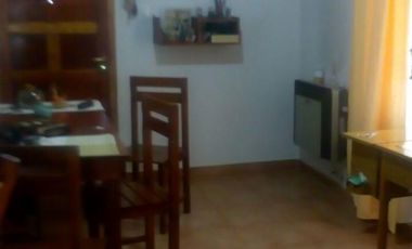 CASA 4 AMBIENTES EXCELENTE ESTADO