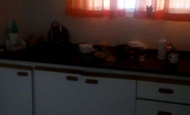 CASA 4 AMBIENTES EXCELENTE ESTADO