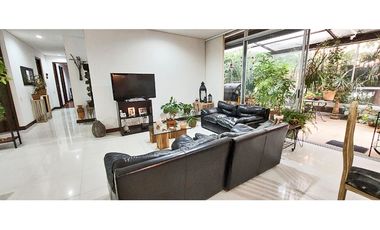 Apto u oficina, úsalo como quieras, ubicado en Sta. Ma. de los ngeles