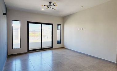Casa CON ALBERCA y cuarto de servicio en PUNTA TIBURON
