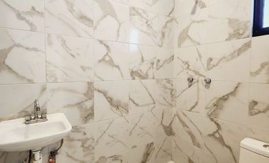 Casa CON ALBERCA y cuarto de servicio en PUNTA TIBURON