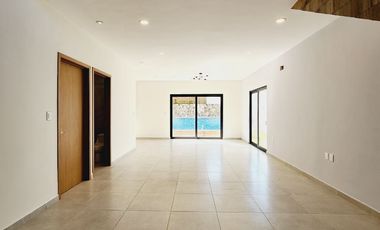 Casa CON ALBERCA y cuarto de servicio en PUNTA TIBURON