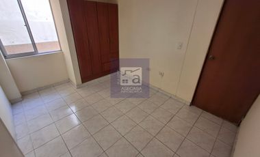 COD. 6094 - SE ARRIENDA APARTAMENTO - BARRIO: KENNEDY