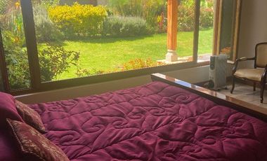 Venta Pakakuna Gardens en Checa villa amplia