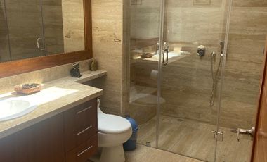 Venta Pakakuna Gardens en Checa villa amplia