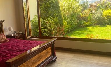 Venta Pakakuna Gardens en Checa villa amplia