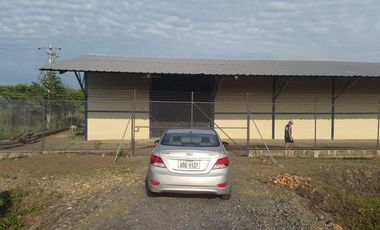 Vía Duran Tambo km 12 (pasando peaje) alquilo bodega de 800 m2 nueva