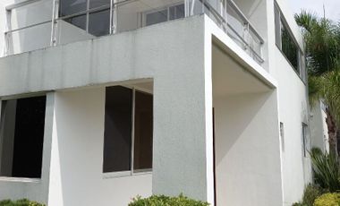 Casa en Fraccionamiento en Lomas de Tetela Cuernavaca - BER-995-Fr#