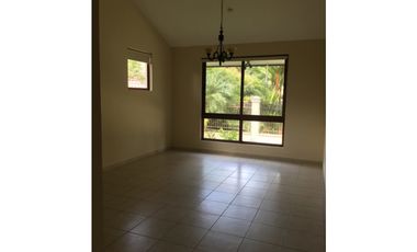 Se Alquila Casa Dúplex en El Dorado $ 4.500