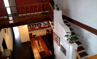 CASA DE 4 AMB. MAS DEPTO DE 3 AMB ADROGUE